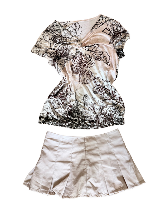 [Set]: Floral White Tee + White Mini Skirt